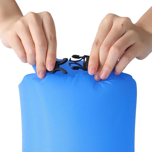 Vista 6 de Fire-Maple Bolsa seca ultraligera, 1.1 oz - 6L paquete impermeable para camping, senderismo, viajes y deportes acuáticos 30D Tear-resistant Nylon