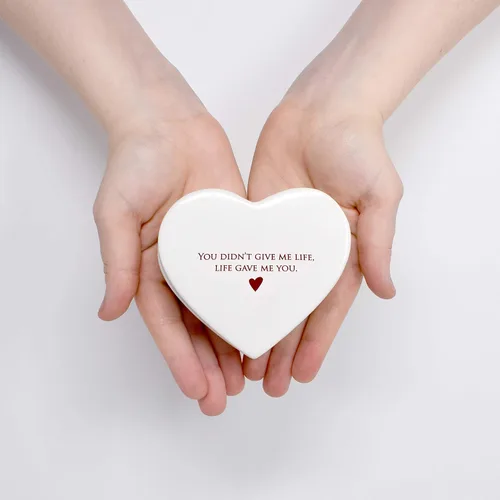 Vista 4 de Personalized Stepmother of the Bride Gift or Stepmother of the Groom Gift, Handmade Ceramic Heart Keepsake Box with Custom Text - You didn’t give me