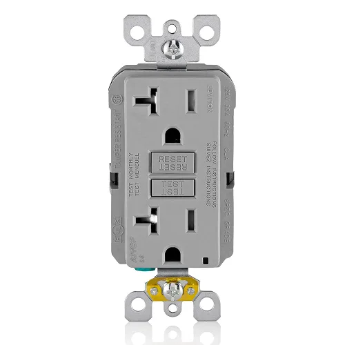 Vista 16 de Leviton SmartlockPro - Combinación GFCI de autocomprobación 15A con USB tipo A y tipo C en pared, cargador USB para teléfonos inteligentes y Blanco