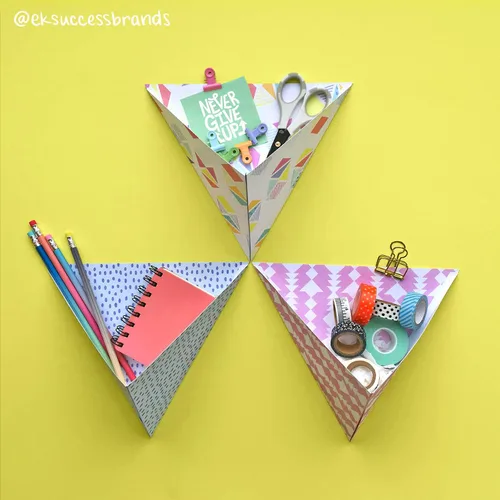 Vista 7 de EK Tools, Tabla de Puntuación Estándar, 13"x14.25", Carpeta de Hueso Incluida, Tabla de Puntuación para Manualidades de Papel, Hacer Sobres