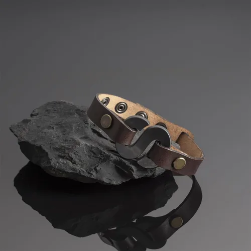 Vista 3 de Pulsera Shungite de cuero natural ajustable - Neutralización 5GWi-Fi - Normalización de frecuencia cardíaca - Piedras rusas genuinas de Shungite