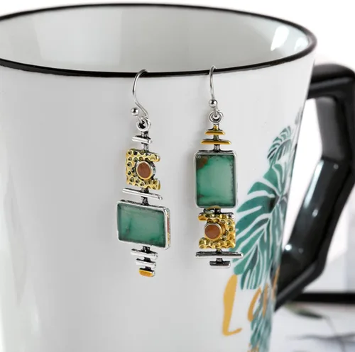 Vista 6 de KaFu Aretes bohemios hechos a mano, estilo vintage, dorados, ligeros, colgantes, joyería para mujeres y niñas, Zinc, NP