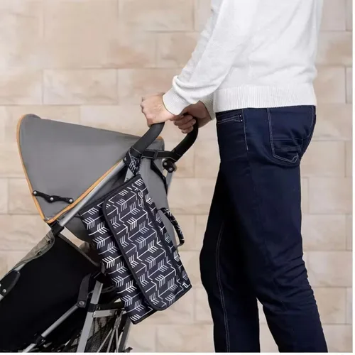 Vista 7 de Cambiador de pañales portátil, cambiador portátil para niñas y niños recién nacidos, cambiador de bebé con bolsillo inteligente para toallitas - Kit