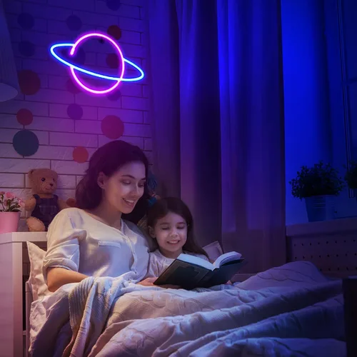 Vista 3 de Letreros de neón para decoración de pared, 3 luces LED de neón para dormitorio, USB o pilas, con luz espacial con temática de planeta alienígena