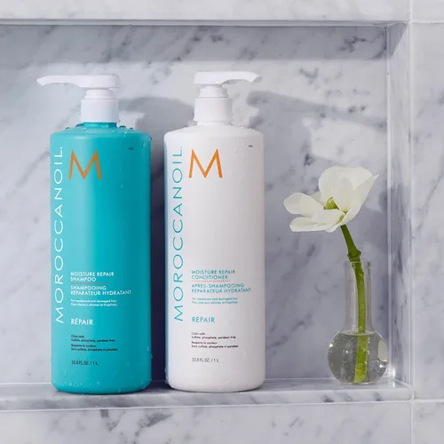 Vista 6 de Moroccanoil Moisture Repair Shampoo and Conditioner Bundle