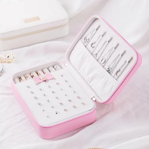 Vista 4 de SANQIANWAN Pequeña caja organizadora de viaje de joyería con estuche portátil de piel sintética para collares anillos aretes regalos para novia