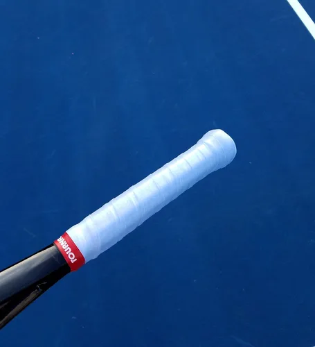 Vista 2 de Tourna Paquete de 30 bolsas de viaje Tac Tacky Feel Tennis Grip