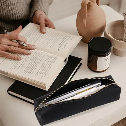 Vista 4 de Oyachic Estuche para lápices de piel sintética, bolsa de maquillaje cosmética, bolsa pequeña para bolígrafos, caja de almacenamiento con cremallera