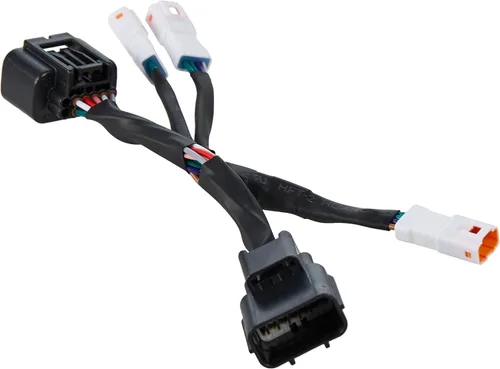 Vista 3 de Kuryakyn 3268 Accesorio de iluminación de motocicleta: Kit adaptador de cableado Plug-&-Play para Honda Gold Wing 2018-19, negro