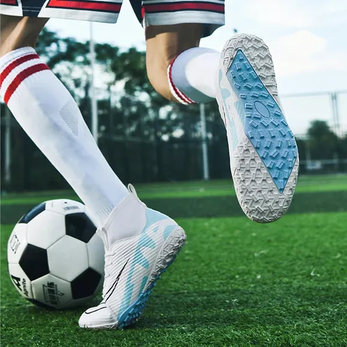 Vista 7 de Qzzsmy Tacos de fútbol para hombre, botas de fútbol de alta calidad, entrenamiento profesional, para deportes al aire libre, interiores, atléticos