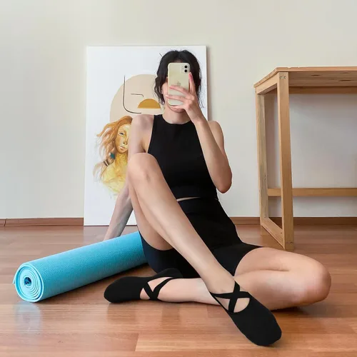 Vista 4 de CTHH 6 pares de calcetines de pilates, calcetines de yoga antideslizantes para mujeres, pilates, Pure Barre, hospital, entrenamiento descalzo