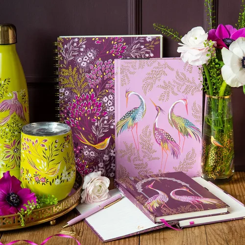 Vista 7 de Portico Designs Joyero pequeño Sara Miller London de terciopelo suave organizador de joyas de viaje, 5 x 3.5 pulgadas, Haveli Gardens