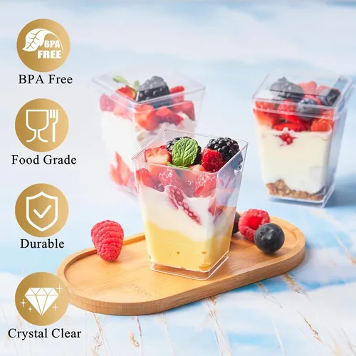 Vista 3 de TOFLEN Paquete de 100 Tazas de Postre de Plástico de 5 oz con Tapas para Fiestas, Mini Tazas de Postre con Cucharas Tazas Shooter de Postre