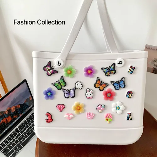 Vista 7 de Dijes de flores para niñas, dijes de mariposa y letras, dijes de margaritas para adultos, perfectos para regalos lindos de niña