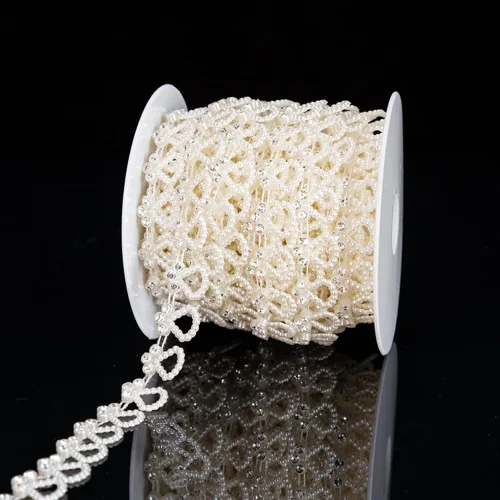Vista 13 de KAOYOO Cinta con diamantes de imitación, 10 yardas con perlas de imitación, rollo de cuentas florales de perlas sintéticas para vestidos de boda
