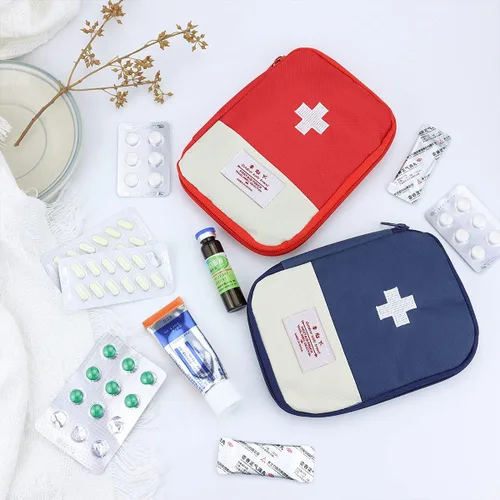 Vista 6 de Paquete de 4 mini bolsas de primeros auxilios de viaje de 7 x 5, bolsa médica portátil de primeros auxilios para exteriores, bolsa de almacenamiento