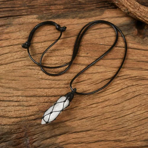Vista 4 de Juego de 3 collares de cristal curativo para hombres y mujeres, amatista natural, obsidiana negra, piedra hexagonal, collar con colgante de piedra
