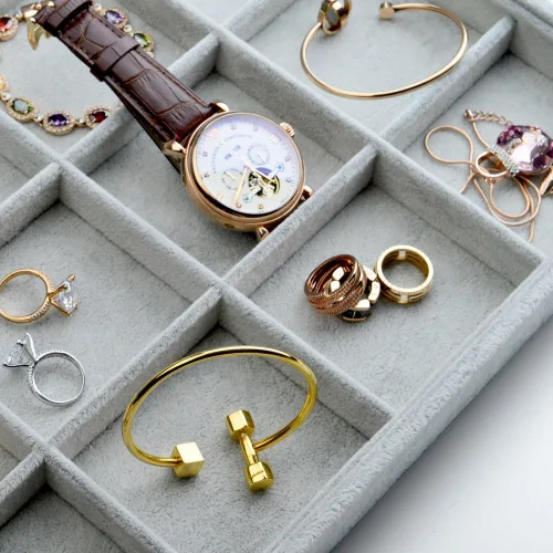 Vista 4 de Oirlv - Bandejas de terciopelo apilables para joyas organizador de joyas bandejas de almacenamiento