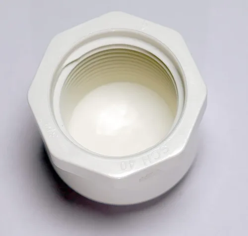 Vista 3 de Rainbow Dream Adaptador de enchufe hembra de PVC de 3/4 pulgadas - 10 paquetes, blanco