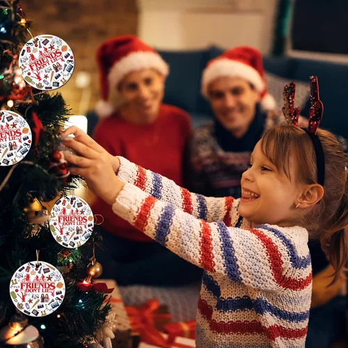 Vista 3 de Regalos de Mercancía de Cosas Divertidas Retro 2025 Adorno de Navidad Decoraciones Acrílicas Decoración de Árbol de Navidad Regalo Único para Amigos