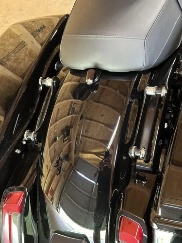 Vista 4 de WeiSen Kits de accesorios de acoplamiento de 4 puntos compatibles con Harley Touring Road King Road Glide Street Glide Electra Glide 2014-2025 Negro