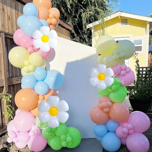Vista 2 de Pateeha Kit de arco de globos Baby in Bloom de 12 pies, guirnalda de globos de margarita, globos de papel de aluminio, globos pastel para Pascua