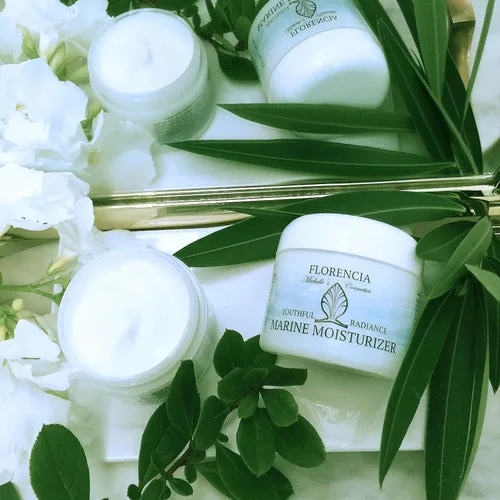 Vista 7 de Florencia Hidratante marino Youthful Radiance; Crema facial y cuello ultra hidratante con ácido hialurónico, reafirmante, restauradora, reductora