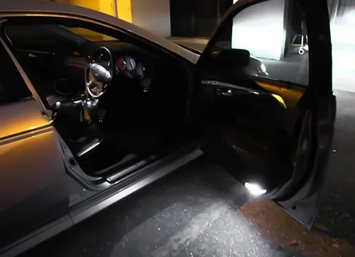 Vista 7 de x xotic tech 2 lámparas LED de cortesía para puerta, sin errores, ajuste original compatible con Lexus IS ES GS LS o Toyota Sienna Camry 4Runner
