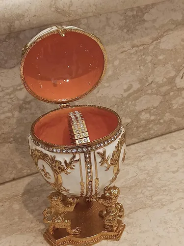Vista 5 de Faberge Huevo Joyero estilo oro de 24 quilates huevo ruso 5ct hecho a mano Leones joyas coronación 200 teléfonos diamantes de cristal 6.5 pulgadas