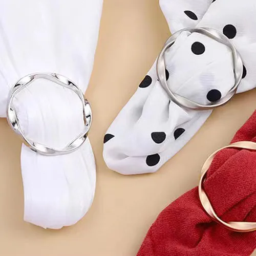 Vista 130 de 4 piezas de clip de anillo de bufanda para mujer, broche de perlas y flores, hebilla de metal para chal, accesorios de decoración para damas y niñas
