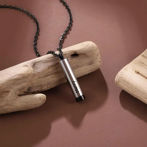 Vista 5 de Collar con Mensaje Secreto Collar de Barra Grabado Personalizado para Hombres Joyería con Mensaje Oculto y Significado Regalo de Acero Inoxidable