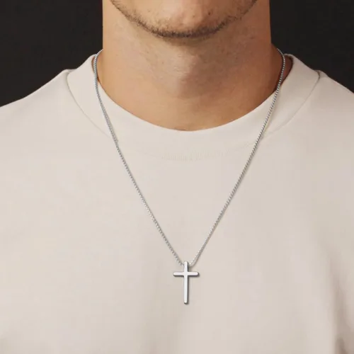 Vista 2 de IEFSHINY - Collar con dije de cruz de acero inoxidable para hombre cadena de 16 a 30pulgadas dorada plateada negra