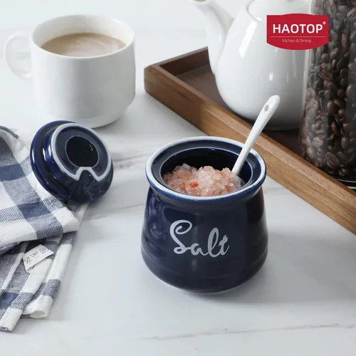 Vista 4 de Farmhouse - Sal de porcelana con tapa y cuchara, 12 onzas, fácil de limpiar (azul marino)