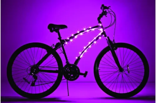 Vista 4 de Brightz CosmicBrightz - Cuerda de luz LED para marco de bicicleta, cuerda de 6.5 pies, funciona con pilas con interruptor de encendido/apagado Rosa