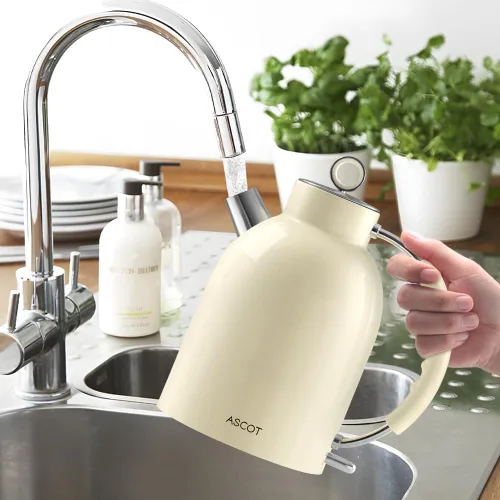 Vista 4 de ASCOT Hervidor eléctrico, de acero inoxidable, hervidor de té eléctrico, regalos para hombres/mujeres/familia, calentador de té retro de 1.5 L 1500