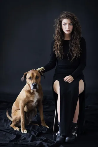 Vista 3 de Pure Heroine