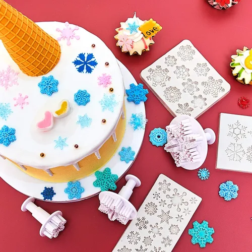 Vista 6 de Patelai 6 piezas Molde de silicona de copo de nieve 3D Molde de silicona de copo de nieve de fondant navideño para pastel, cupcake, chocolate