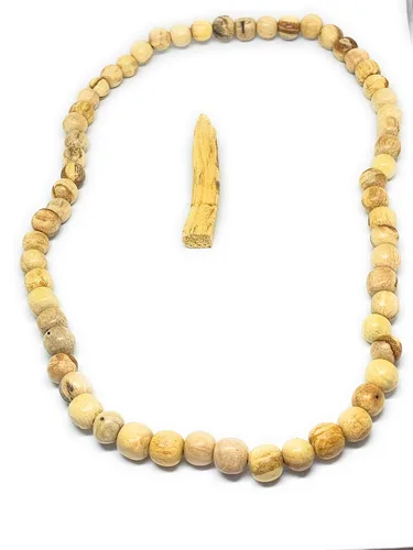 Vista 2 de Palo Santo - Collares de madera hecha a mano para meditación, relajación
