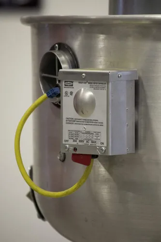 Vista 2 de CAPTIVE-AIRE Ventilador de escape con clasificación de grasa para restaurante - Ventilador de escape centrífugo de accionamiento directo - Base