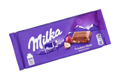 Vista 3 de Milka Chocolate Noisette - 3.17 oz
