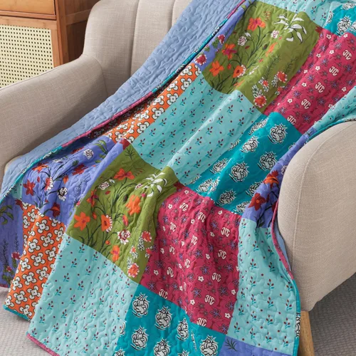 Vista 5 de SLPR All is Bright 50" x 60" Manta acolchada, manta ligera de verano con diseño de patchwork colorido para sofá y cama, manta de regazo