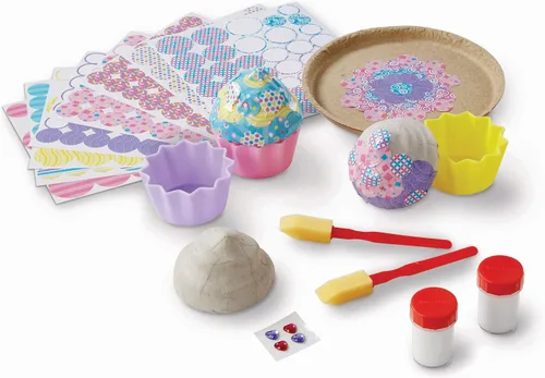 Vista 4 de Melissa & Doug Decoupage Made Easy - Kit de manualidades de papel para magdalenas