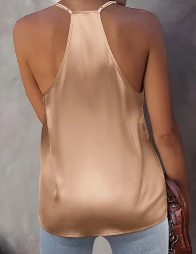 Vista 5 de Ekouaer Camisola de satén para mujer, cuello en V, lencería de seda, sin mangas, tirantes delgados, blusa casual con espalda cruzada