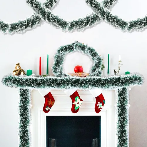 Vista 4 de Guirnalda de oropel verde de 50 pies para árbol de Navidad, decoraciones brillantes metálicas colgantes para decoración de árbol de Navidad