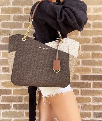 Vista 5 de Michael Kors Jet Set - Cartera de viaje con cadena grande, color marrón, MK, multicolor, color marrón, triple cartera, Marrón
