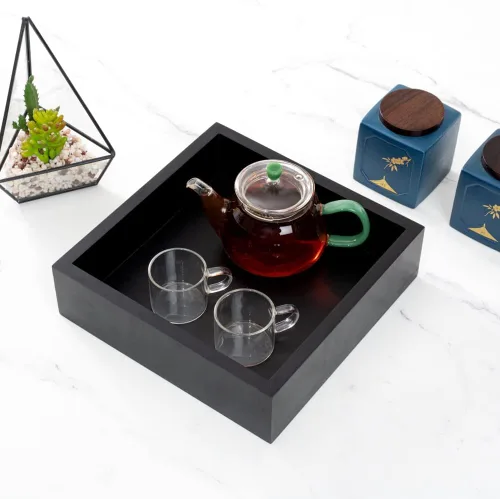 Vista 3 de Restaurantware Bandeja de madera de 10 x 3 pulgadas, 1 caja de madera cuadrada duradera, resistente a las astillas, bandeja de madera de bambú negro
