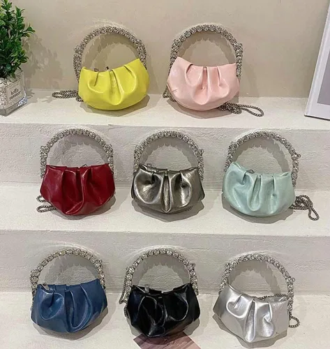 Vista 7 de Molodo Bolso de mano para mujer, bolso de mano fruncido, bolso de noche con cadena, bolso cruzado para noche, boda, fiesta