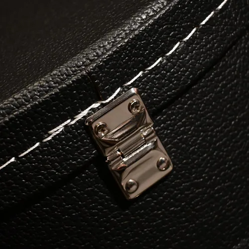 Vista 4 de Carrion C-1501 - Estuche para guitarra acústica Dreadnaught, color negro