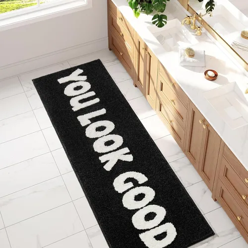 Vista 8 de Alfombra de baño con texto en blanco y negro con texto en inglés "You Look Good", divertida y bonita, decoración de baño, pequeña, fresca