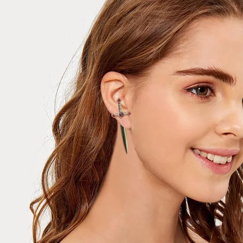 Vista 3 de Aretes de espada para mujer, estilo gótico, rojo y negro, aretes de espada de cristal vintage, para cumpleaños, Halloween, Navidad, regalos
